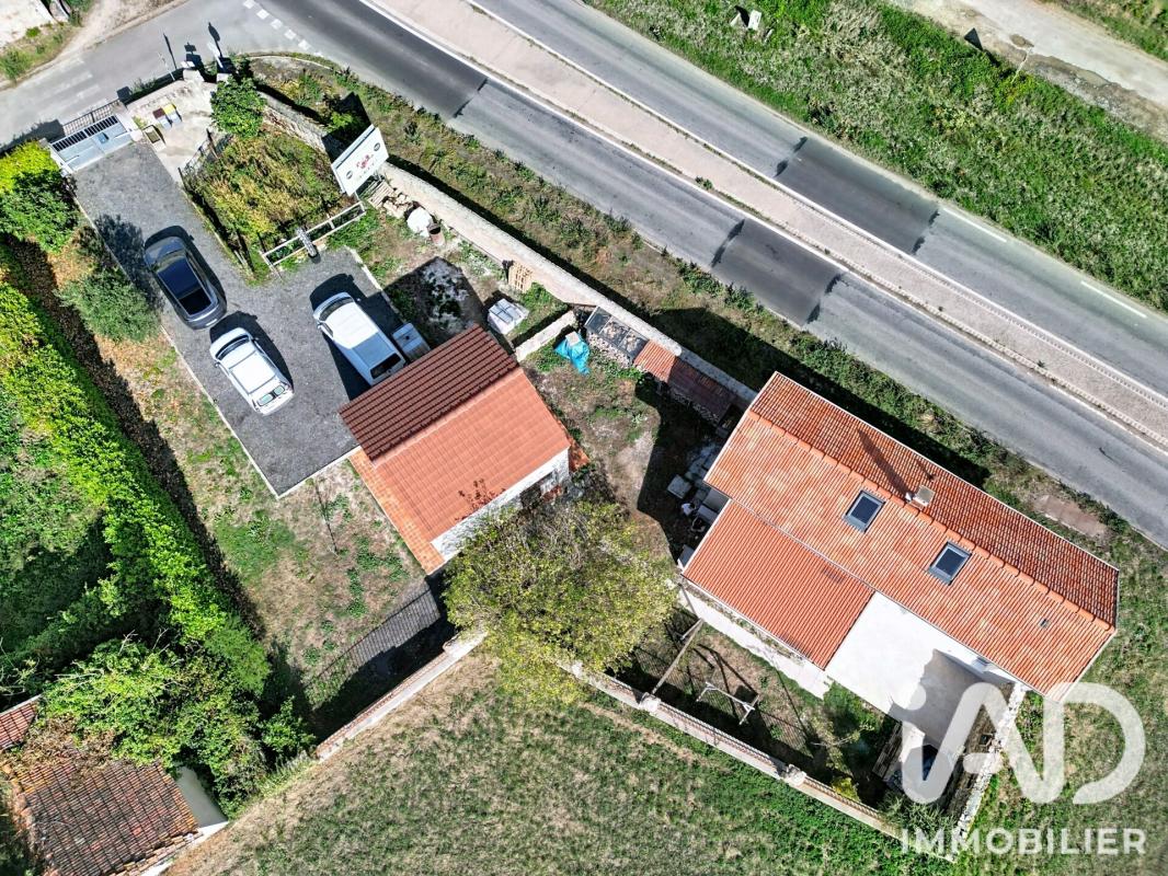 Maison 4 Pièce(s) Le Coudray-Montceaux - Photo 1