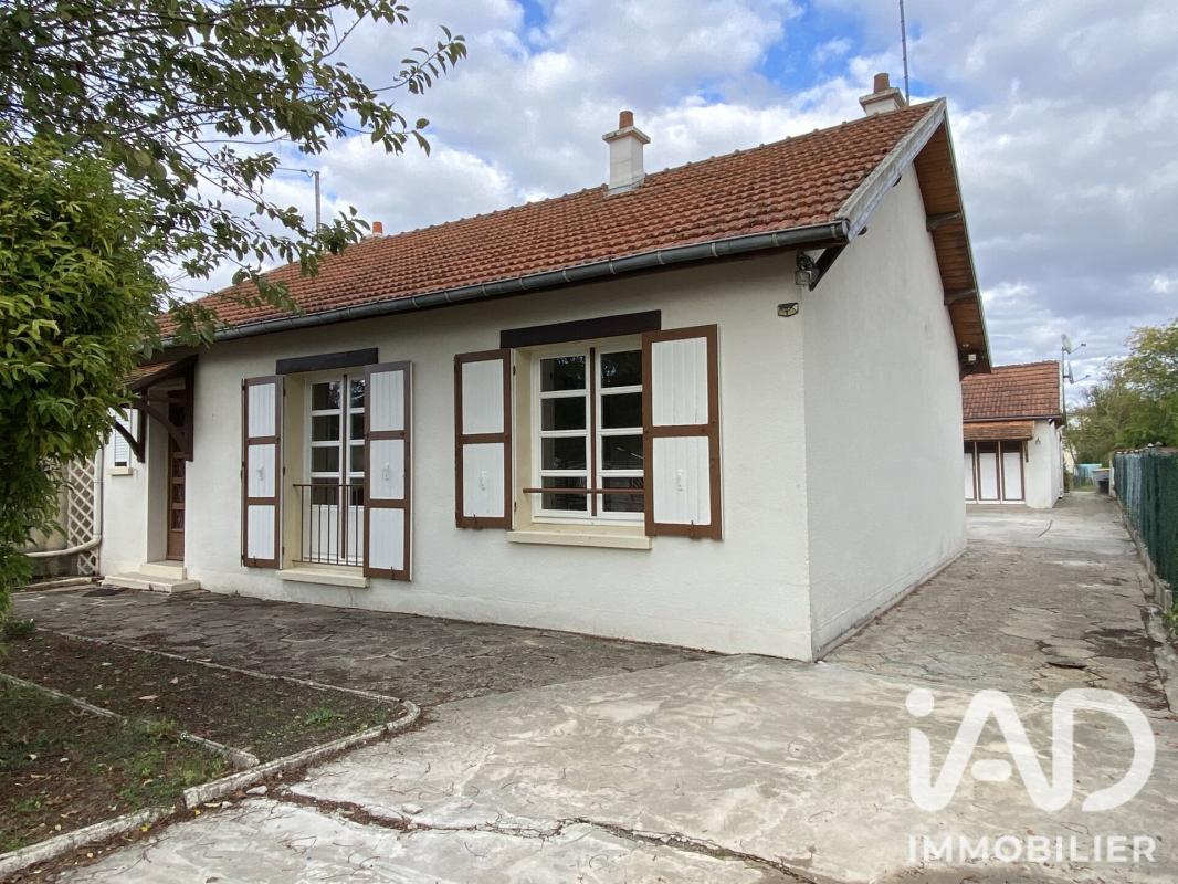Maison 8 Pièce(s) Saran