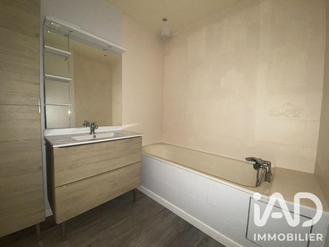 Appartement 3 Pièce(s) Saint-Fargeau-Ponthierry - Photo 10