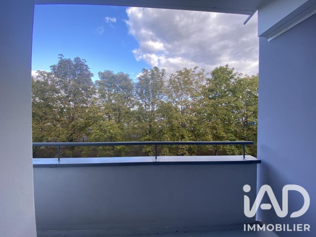 Appartement 3 Pièce(s) Saint-Fargeau-Ponthierry - Photo 12