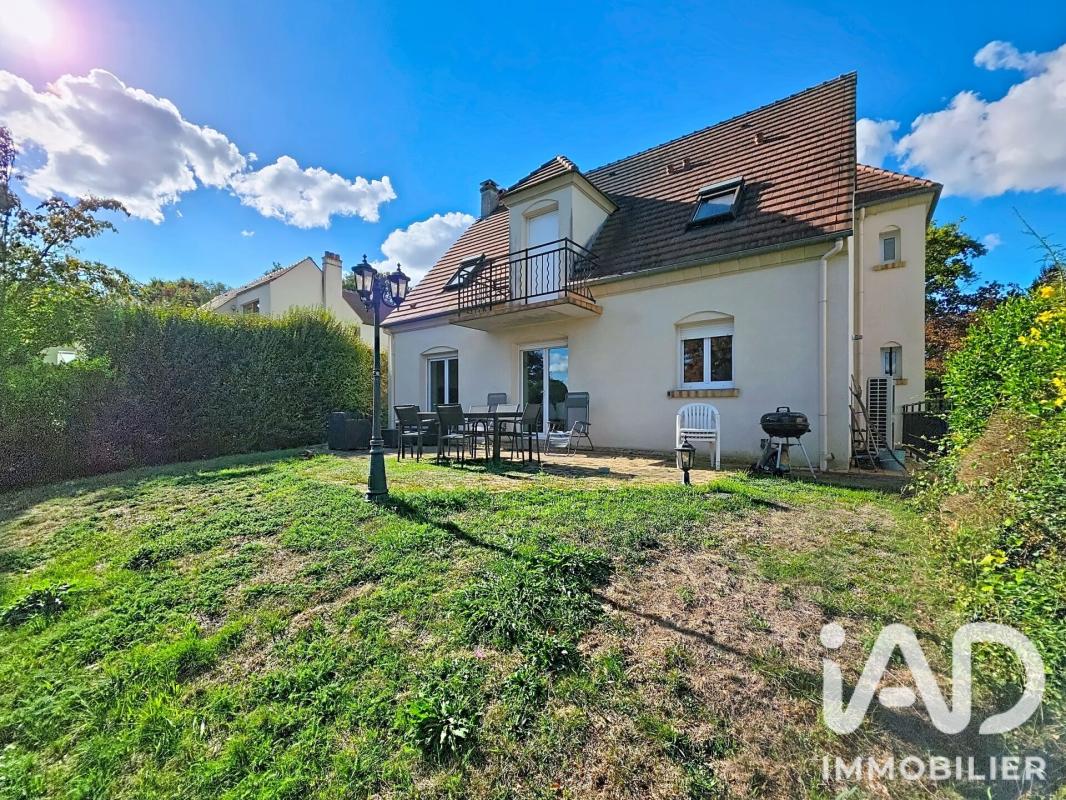 Maison 7 Pièce(s) Saint-Fargeau-Ponthierry