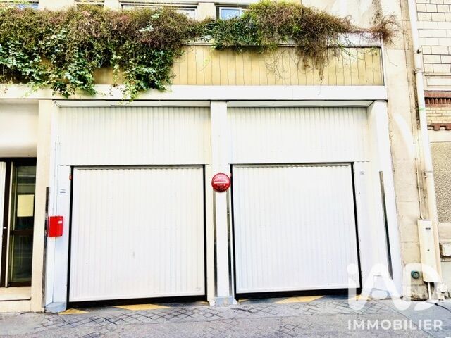 Parking  Paris 10eme Arrondissement