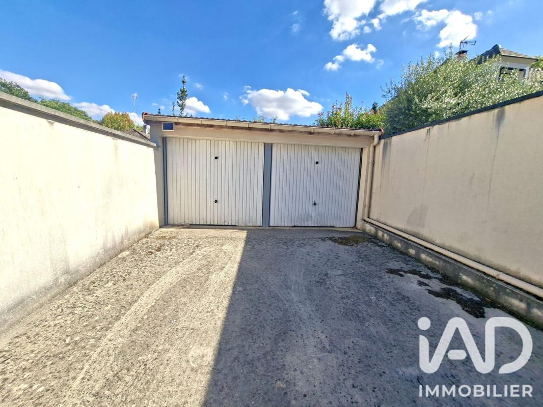 Parking  Annet-sur-Marne - Photo 1