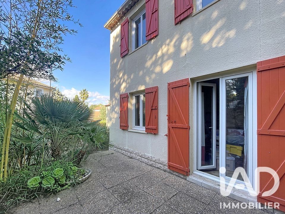 Maison 5 Pièce(s) Saint-Mandrier-sur-Mer - Photo 2