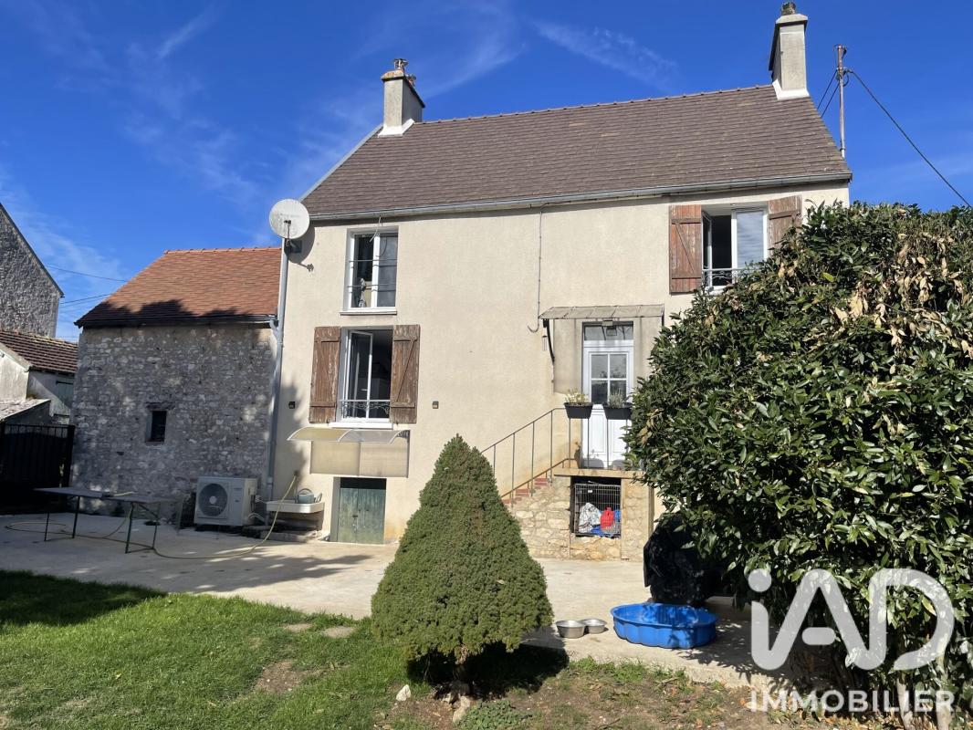Maison de village 7 Pièce(s) Boissy-le-Châtel