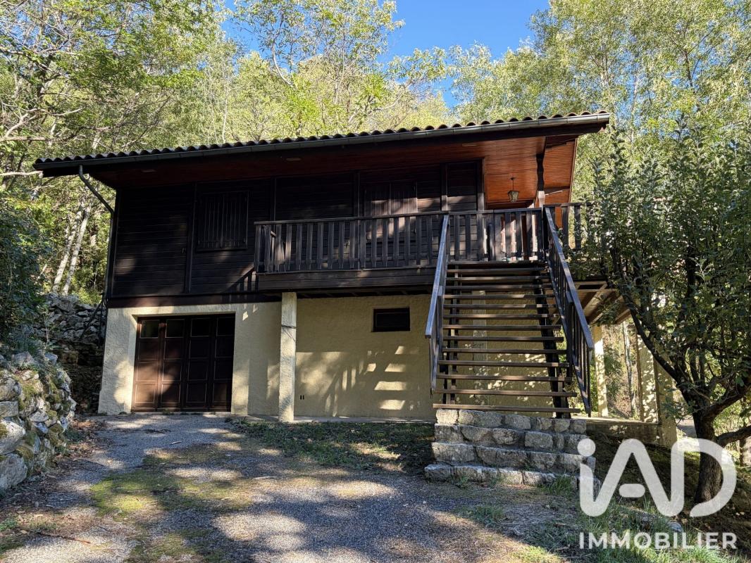 Maison 5 Pièce(s) Vallées-d'Antraigues-Asperjoc