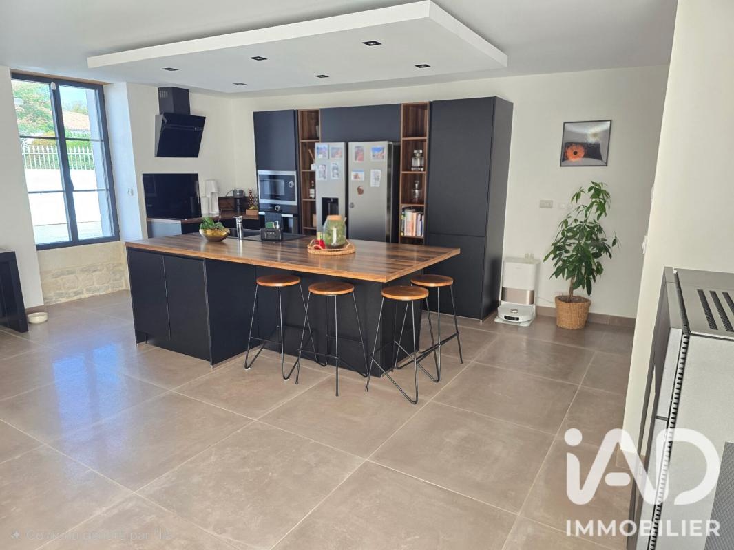 Maison 5 Pièce(s) Saint-Sauveur-d'Aunis - Photo 7
