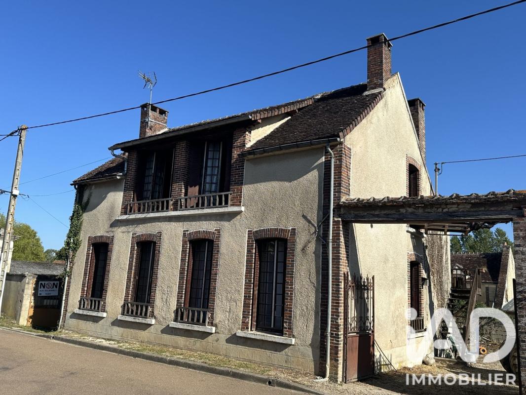 Maison 8 Pièce(s) Champlay