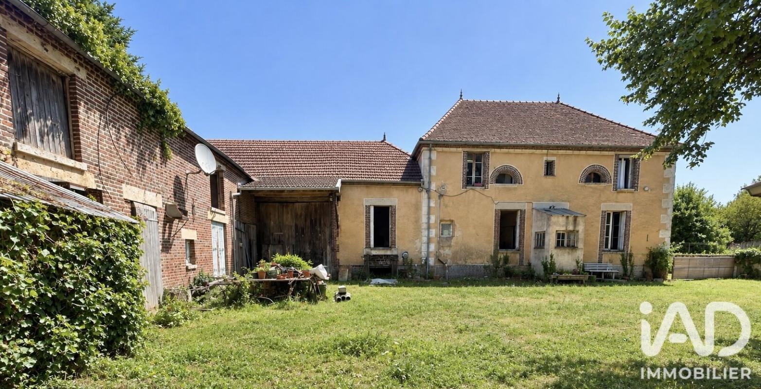 Maison 7 Pièce(s) Estissac