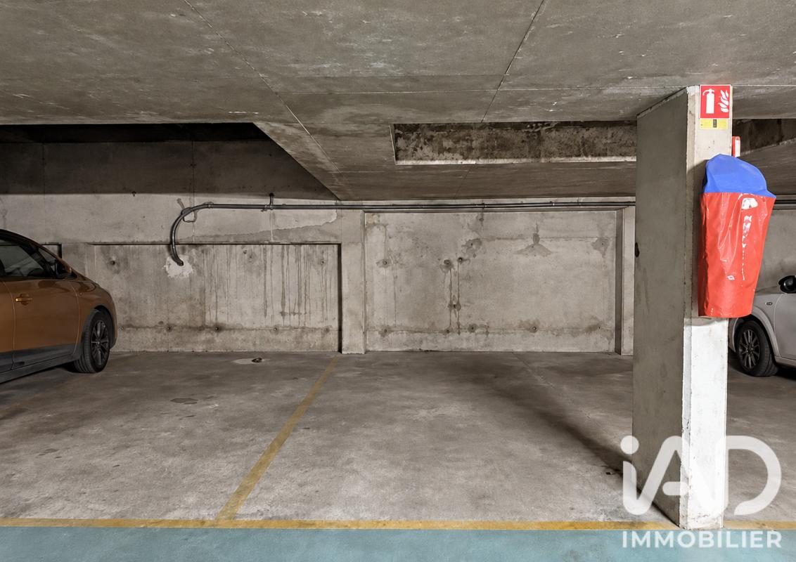 Parking  Paris 20eme Arrondissement