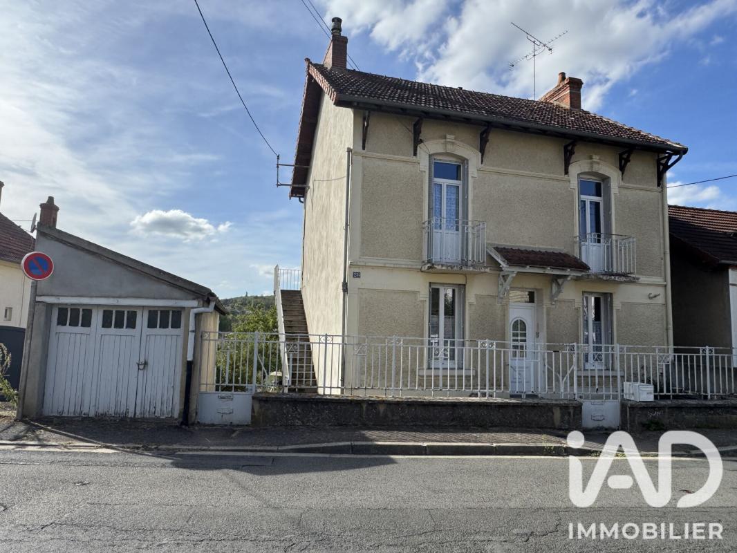 Maison 5 Pièce(s) Montluçon