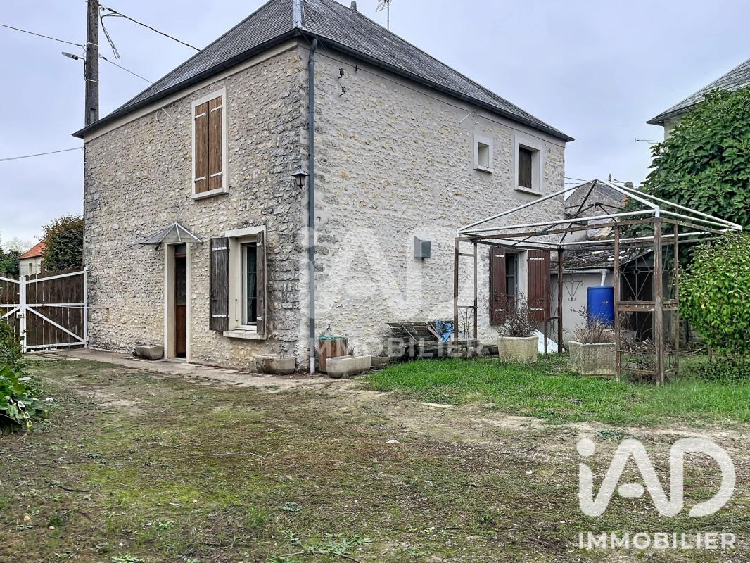 Maison 5 Pièce(s) Pussay