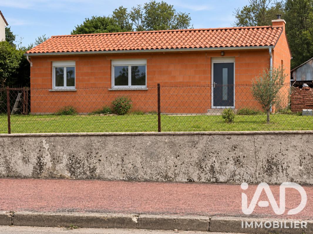 Maison 1 Pièce(s) Pressac