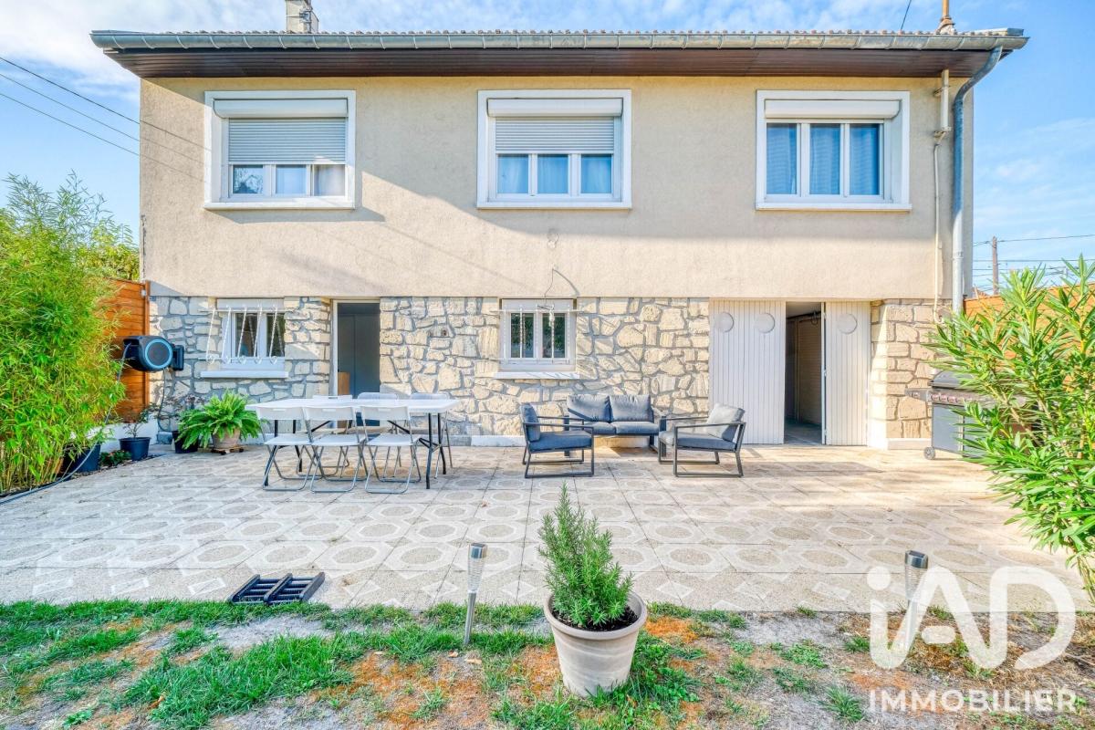 Maison 6 Pièce(s) Livry-Gargan