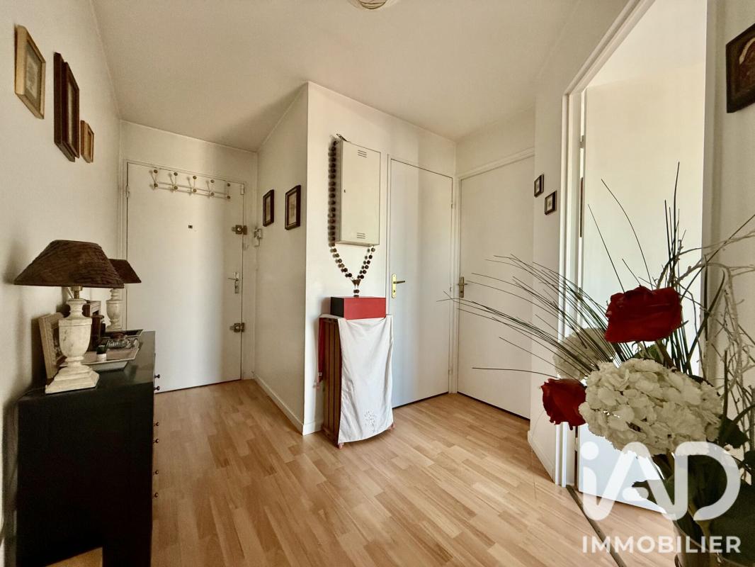 Appartement 2 Pièce(s) Courbevoie - Photo 9