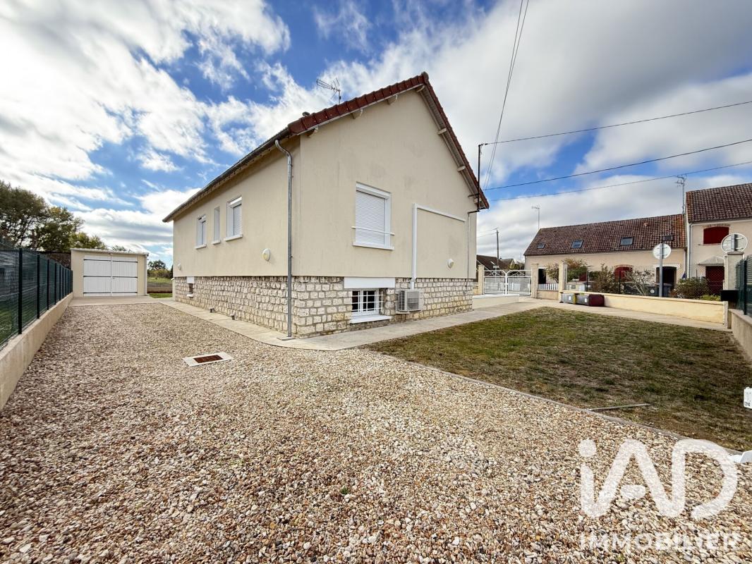 Maison traditionnelle 4 Pièce(s) Varennes-sur-Seine