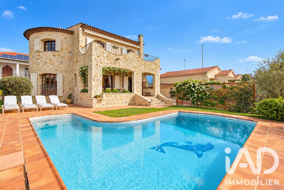Maison 6 Pièce(s) Cagnes-sur-Mer