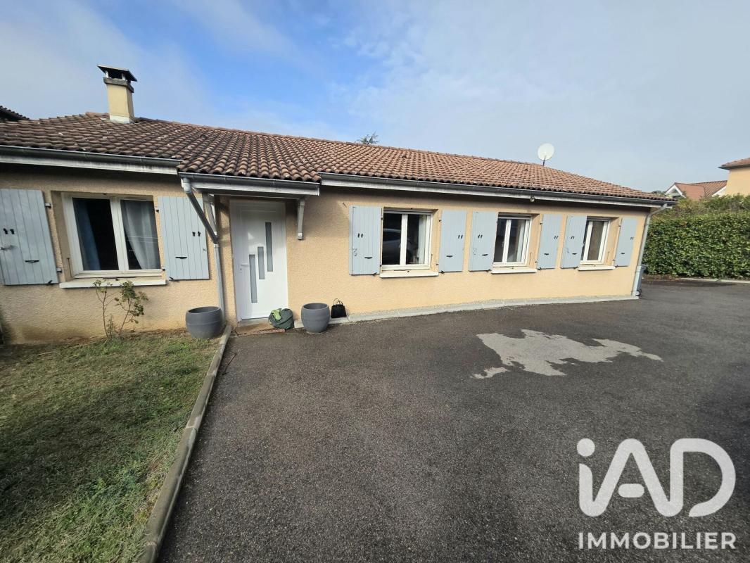Villa 4 Pièce(s) Clonas-sur-Varèze