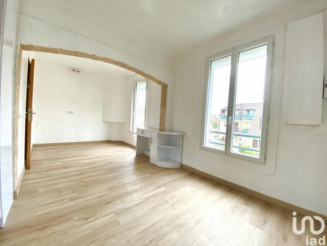 Appartement 3 Pièce(s) Le Blanc-Mesnil