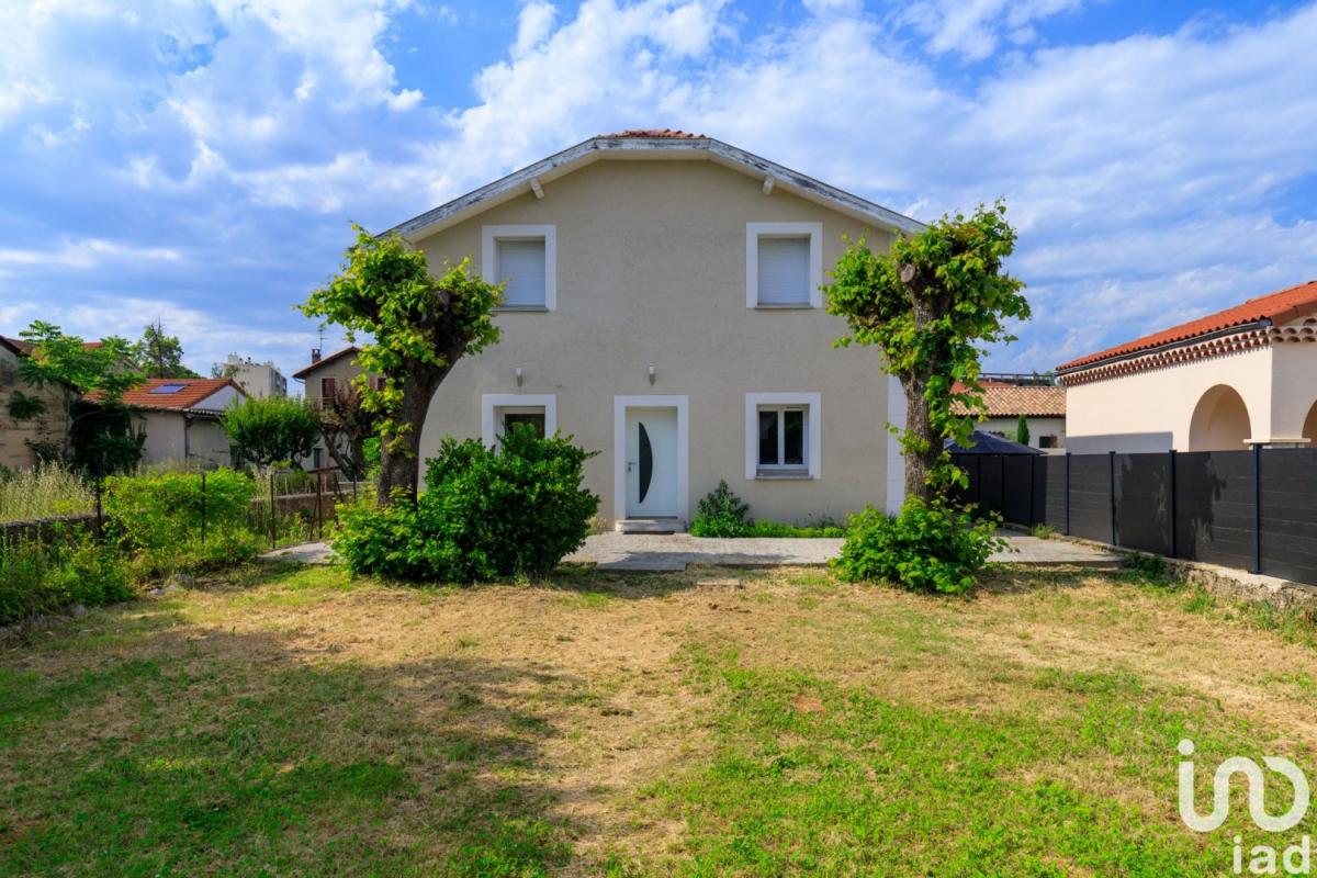 Maison 6 Pièce(s) Romans-sur-Isère
