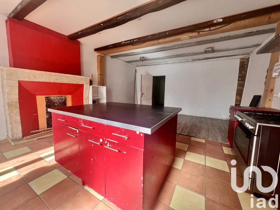 Maison 6 Pièce(s) Genouillé
