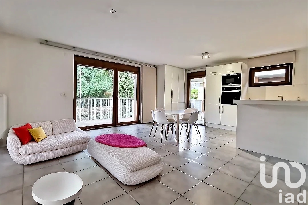Appartement 4 Pièce(s) Challes-les-Eaux