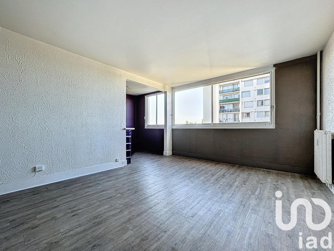 Appartement 2 Pièce(s) Le Blanc-Mesnil