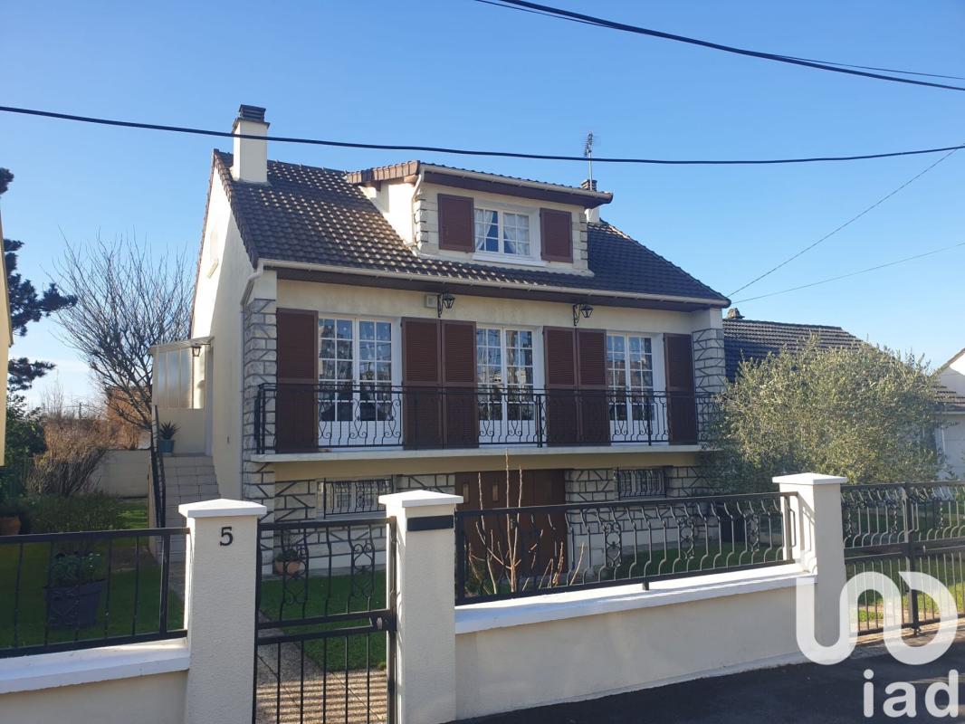 Maison traditionnelle 6 Pièce(s) Roissy-en-Brie