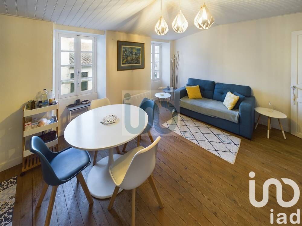 Maison traditionnelle 4 Pièce(s) La Flotte