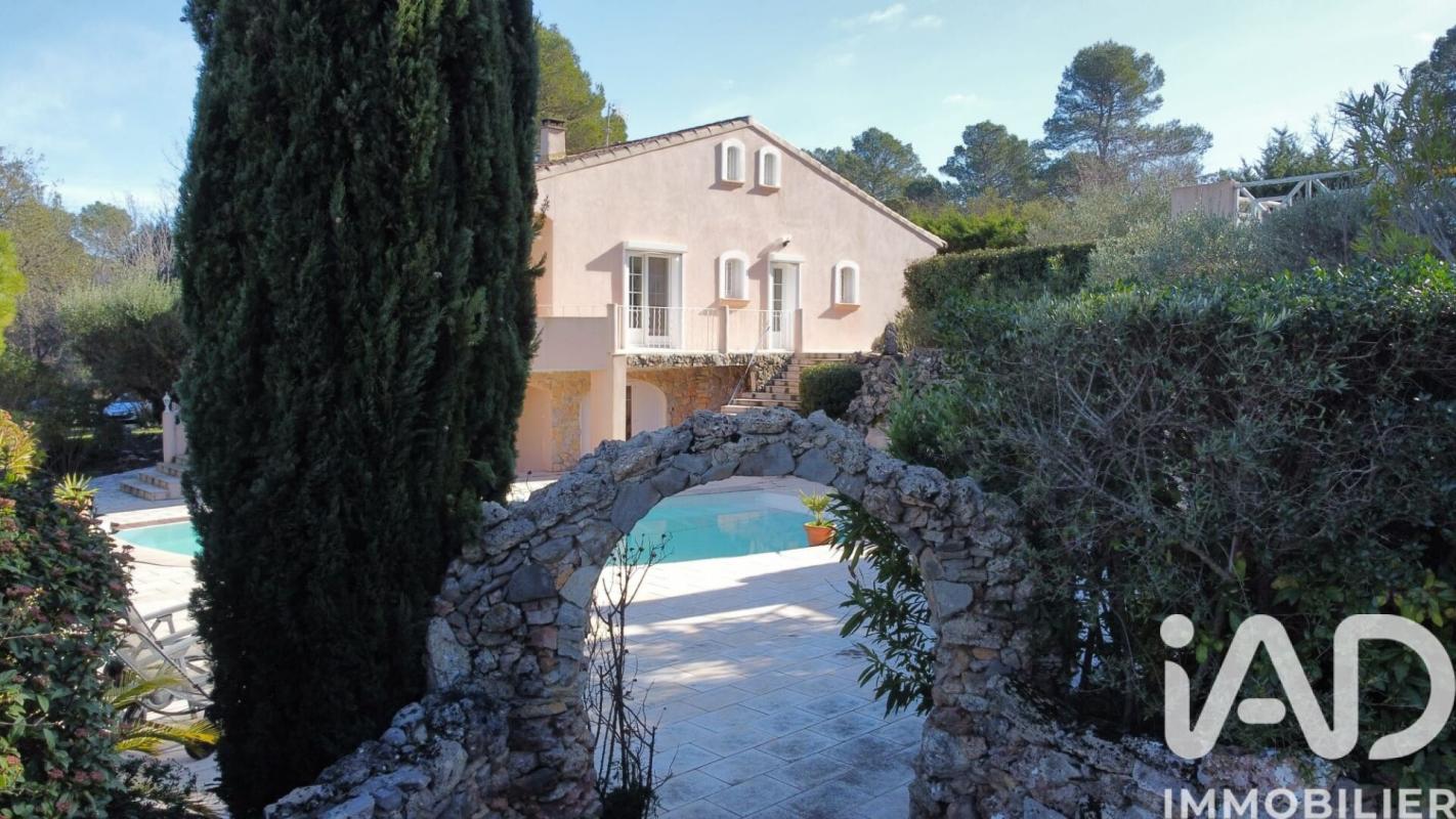 Maison 6 Pièce(s) Besse-sur-Issole