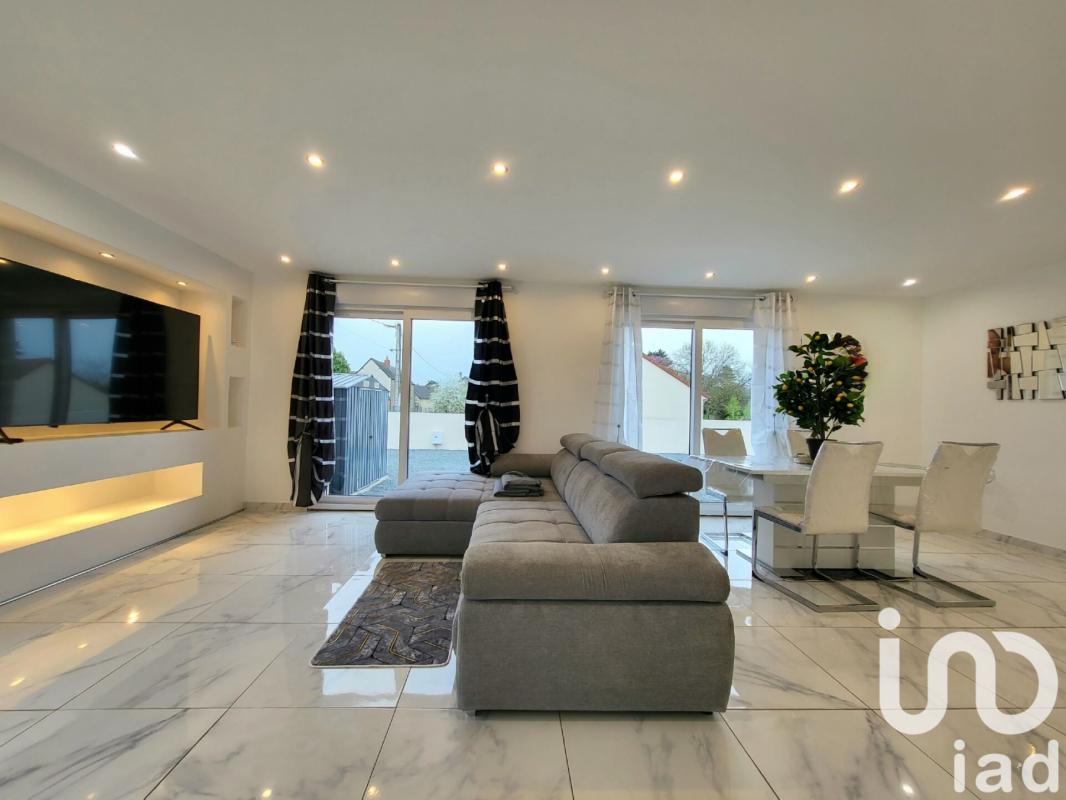 Pavillon 4 Pièce(s) Châtellerault