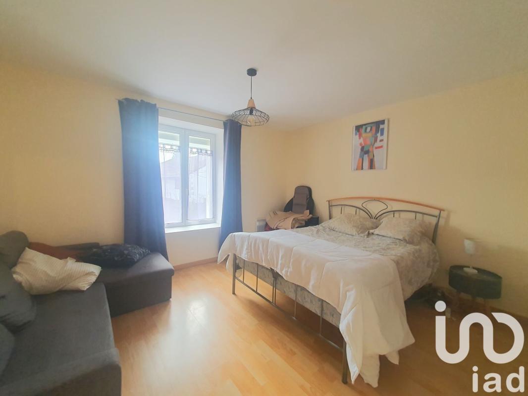 Maison 4 Pièce(s) Passavant-la-Rochère