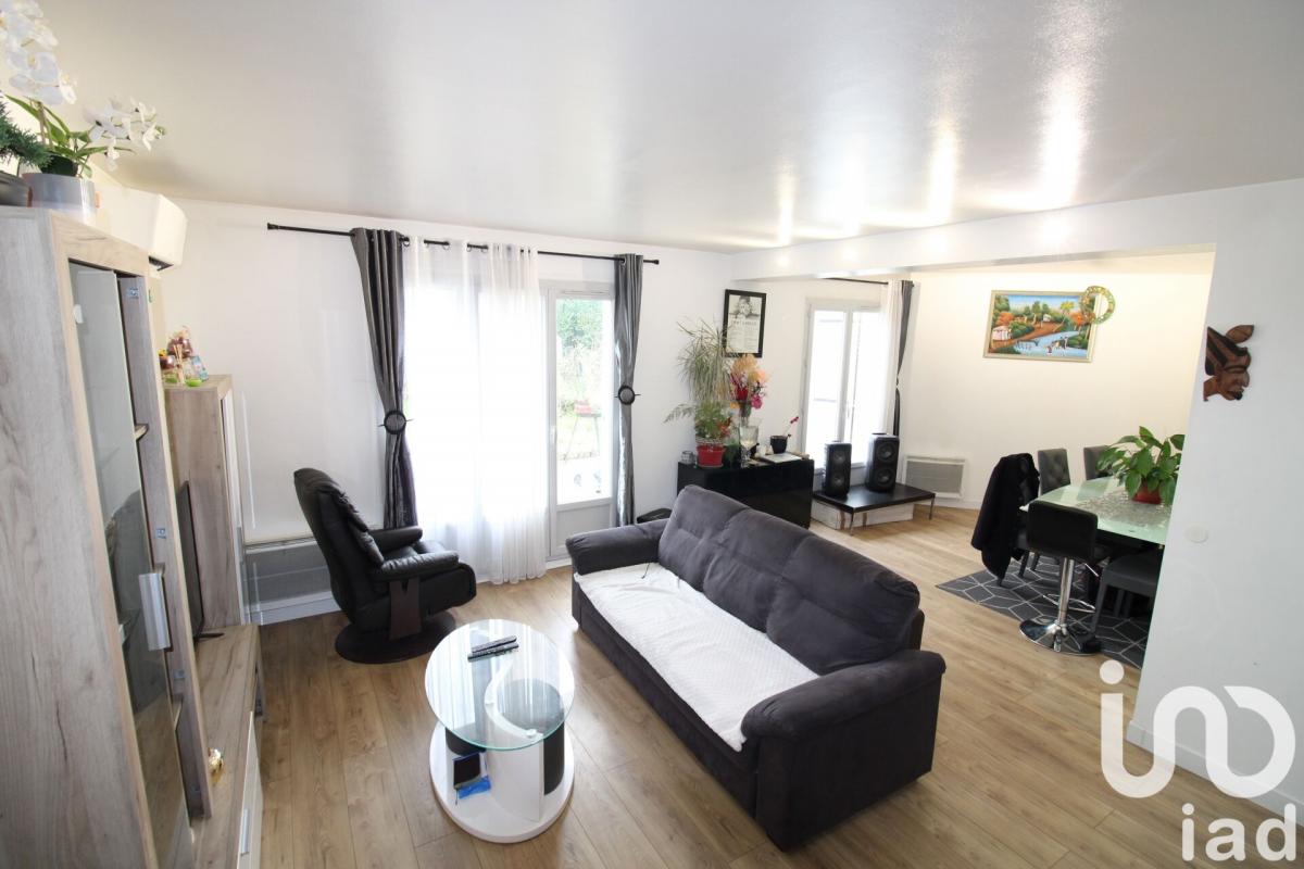 Maison 4 Pièce(s) Guignes