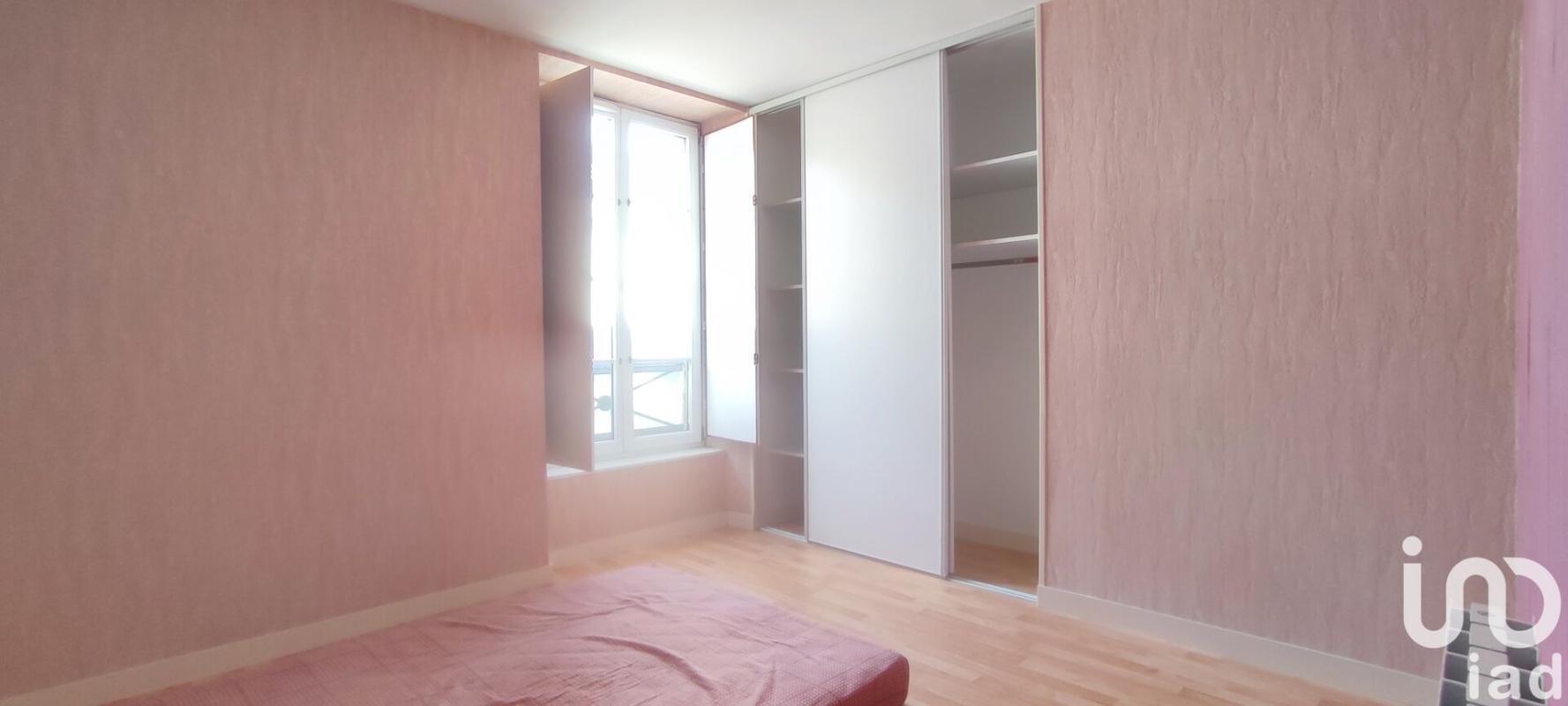 Appartement 3 Pièce(s) Fougères