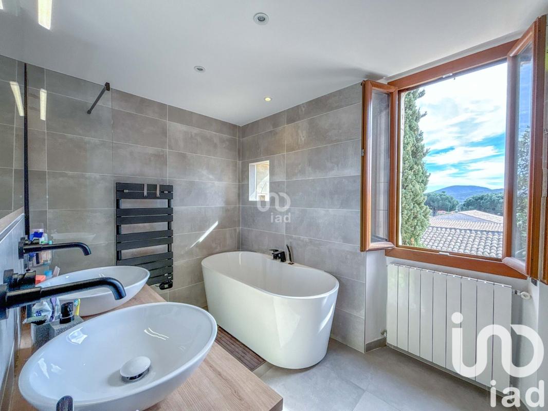 Maison de village 5 Pièce(s) Le Plan-de-la-Tour