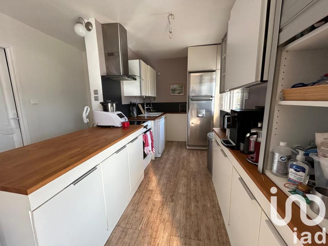 Maison traditionnelle 6 Pièce(s) La Ville-du-Bois