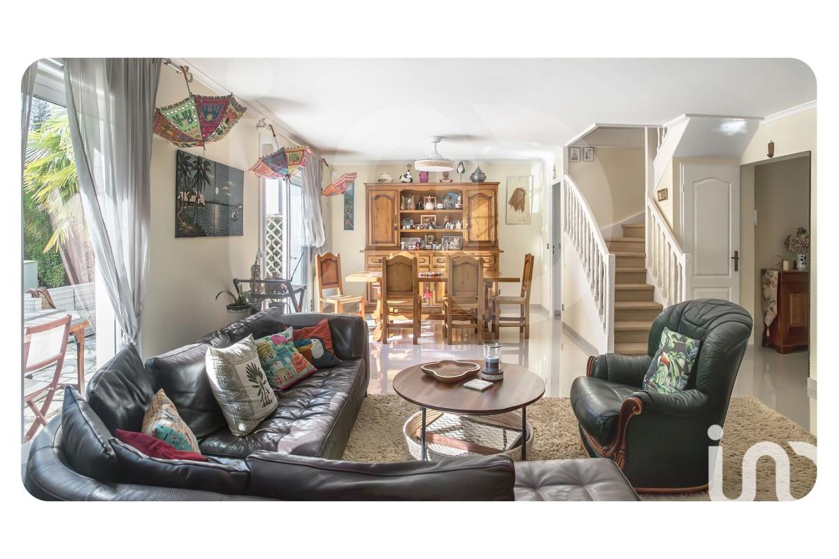 Maison 7 Pièce(s) Morainvilliers