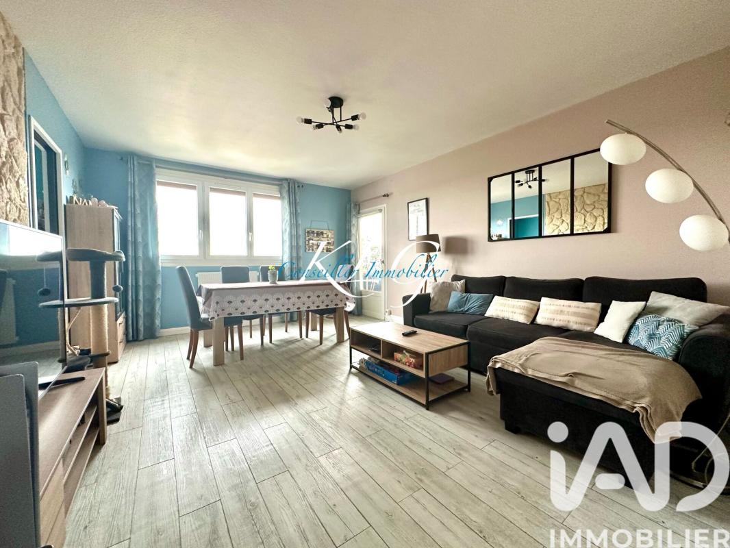 Appartement 4 Pièce(s) Luisant