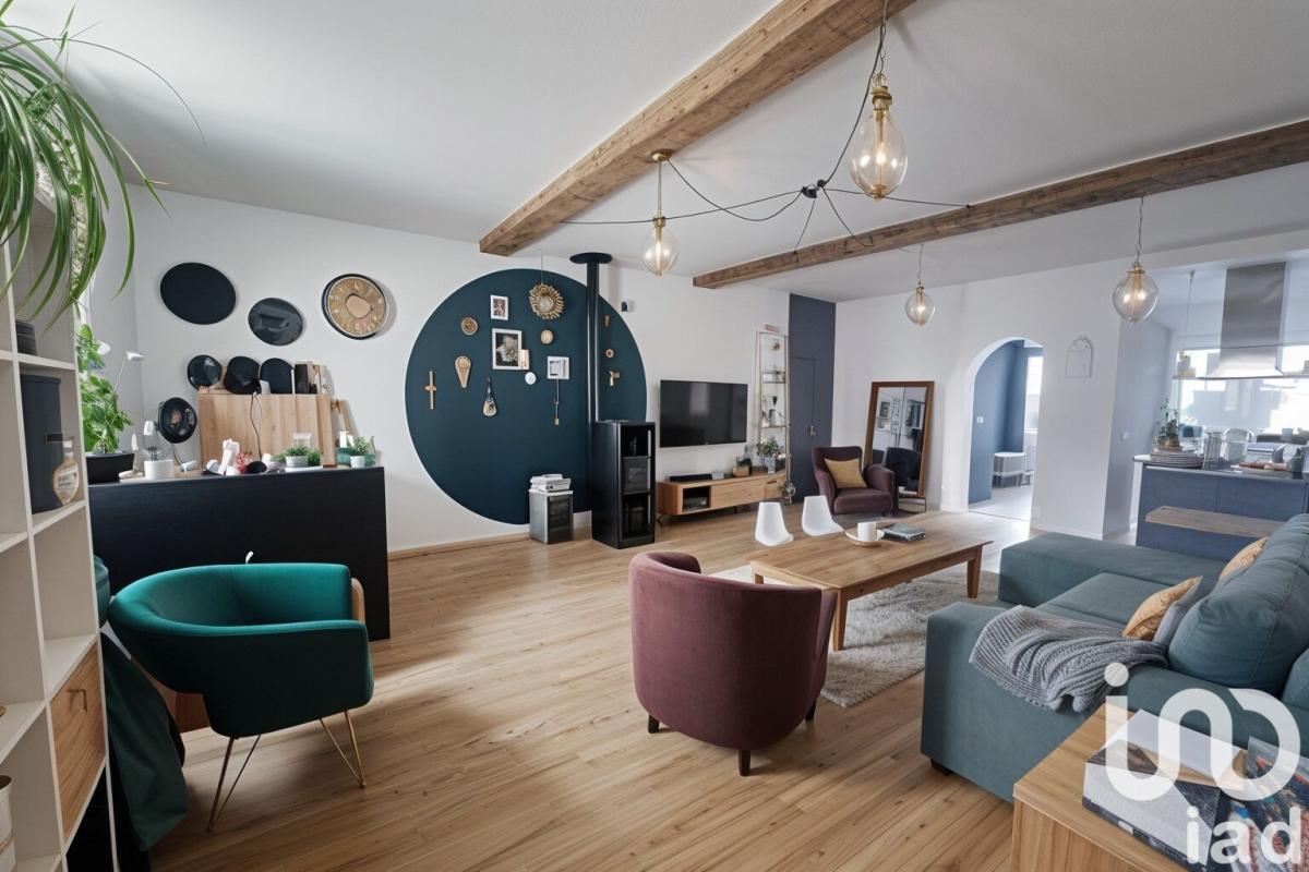 Maison de ville 7 Pièce(s) Aigrefeuille-sur-Maine