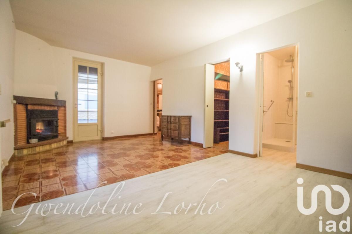 Demeure 11 Pièce(s) Puy-l'Évêque