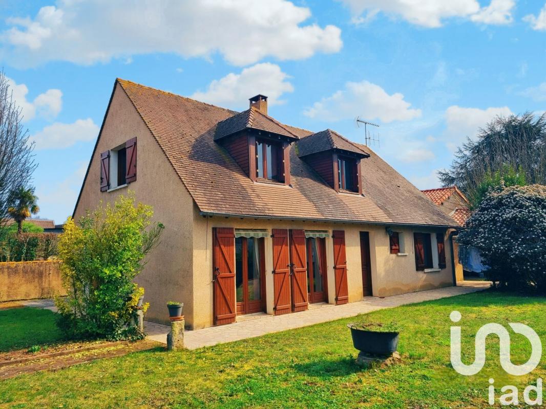 Maison traditionnelle 5 Pièce(s) Saint-Martin-la-Pallu