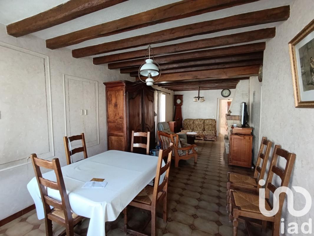 Maison de ville 4 Pièce(s) Luçay-le-Mâle