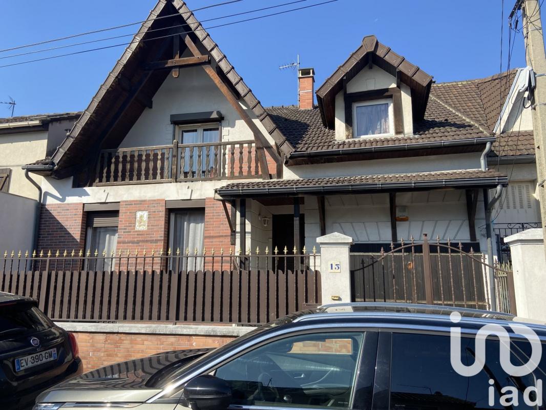 Maison 7 Pièce(s) Saint-Denis