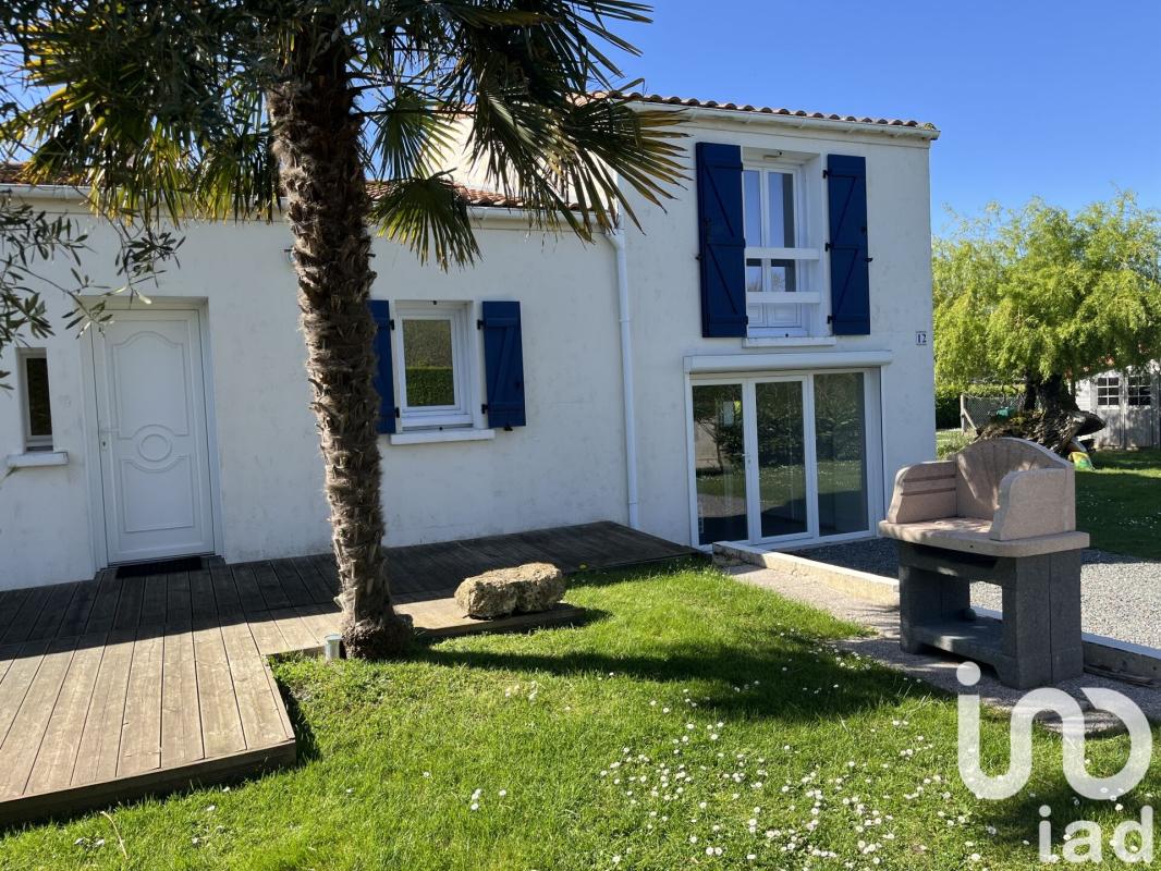 Maison 5 Pièce(s) Saint-Romain-de-Benet