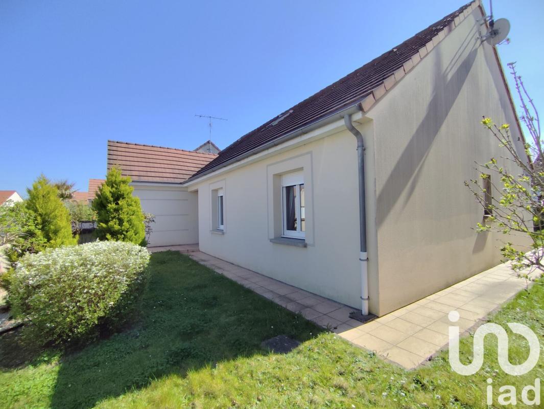 Maison traditionnelle 7 Pièce(s) Saint-Jean-de-la-Ruelle