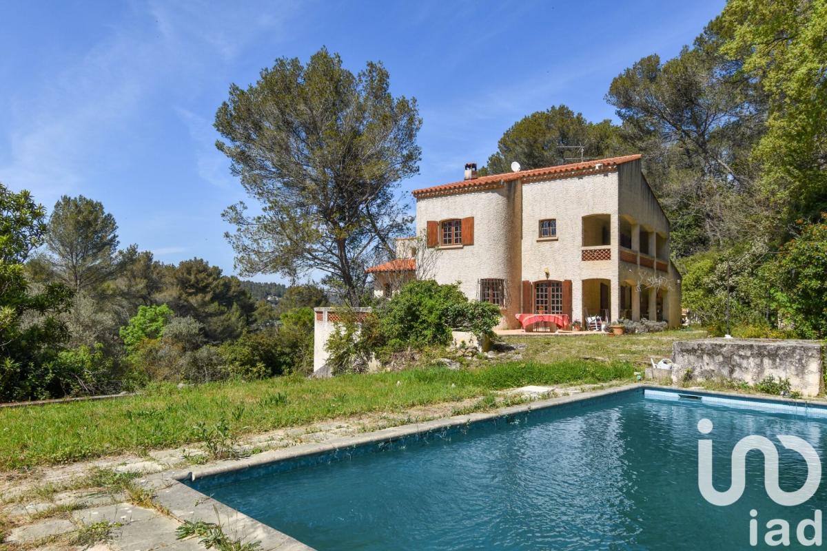 Maison traditionnelle 7 Pièce(s) Roquevaire