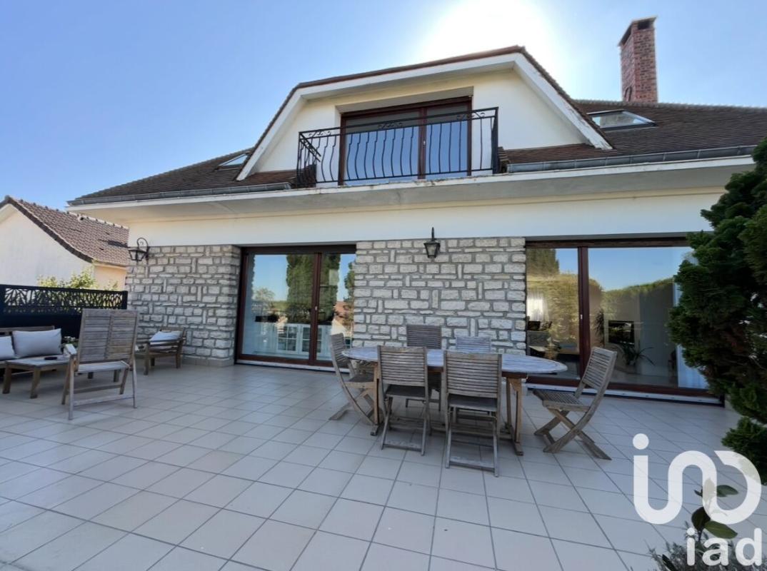 Maison traditionnelle 7 Pièce(s) Nanteuil-lès-Meaux