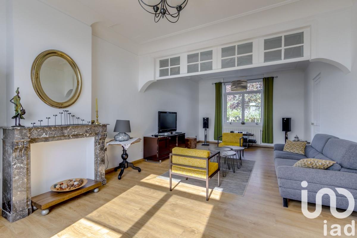 Maison 8 Pièce(s) Laventie