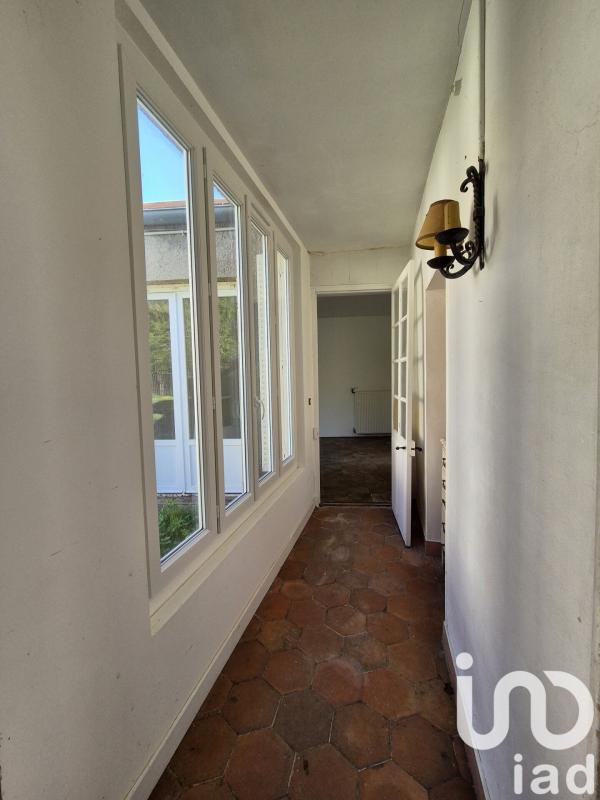 Maison 8 Pièce(s) Pont-sur-Yonne