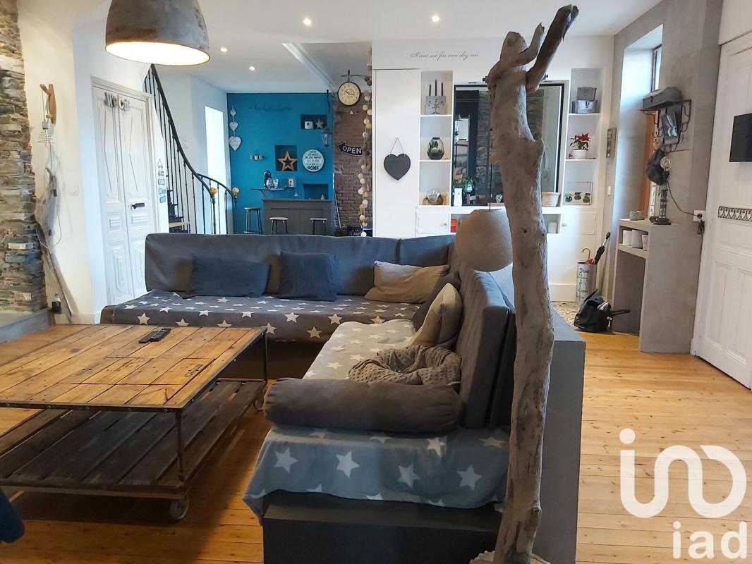 Maison 7 Pièce(s) Nieul-le-Dolent